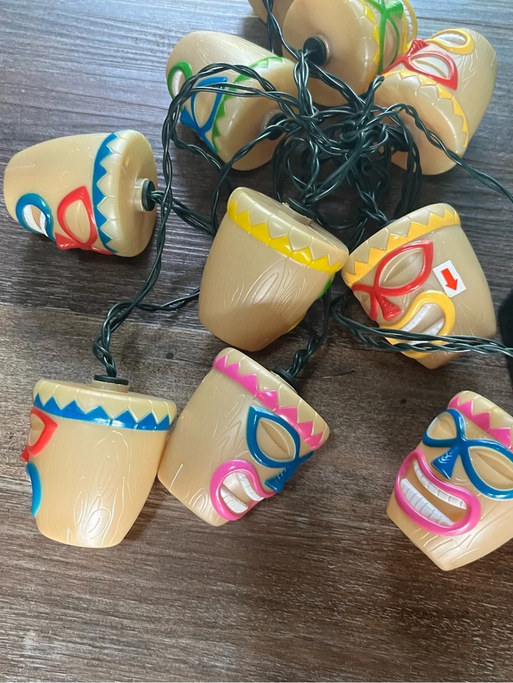 Tiki Lights String - Colorful Masked Faces (Green, Yellow, Blue, Pink)